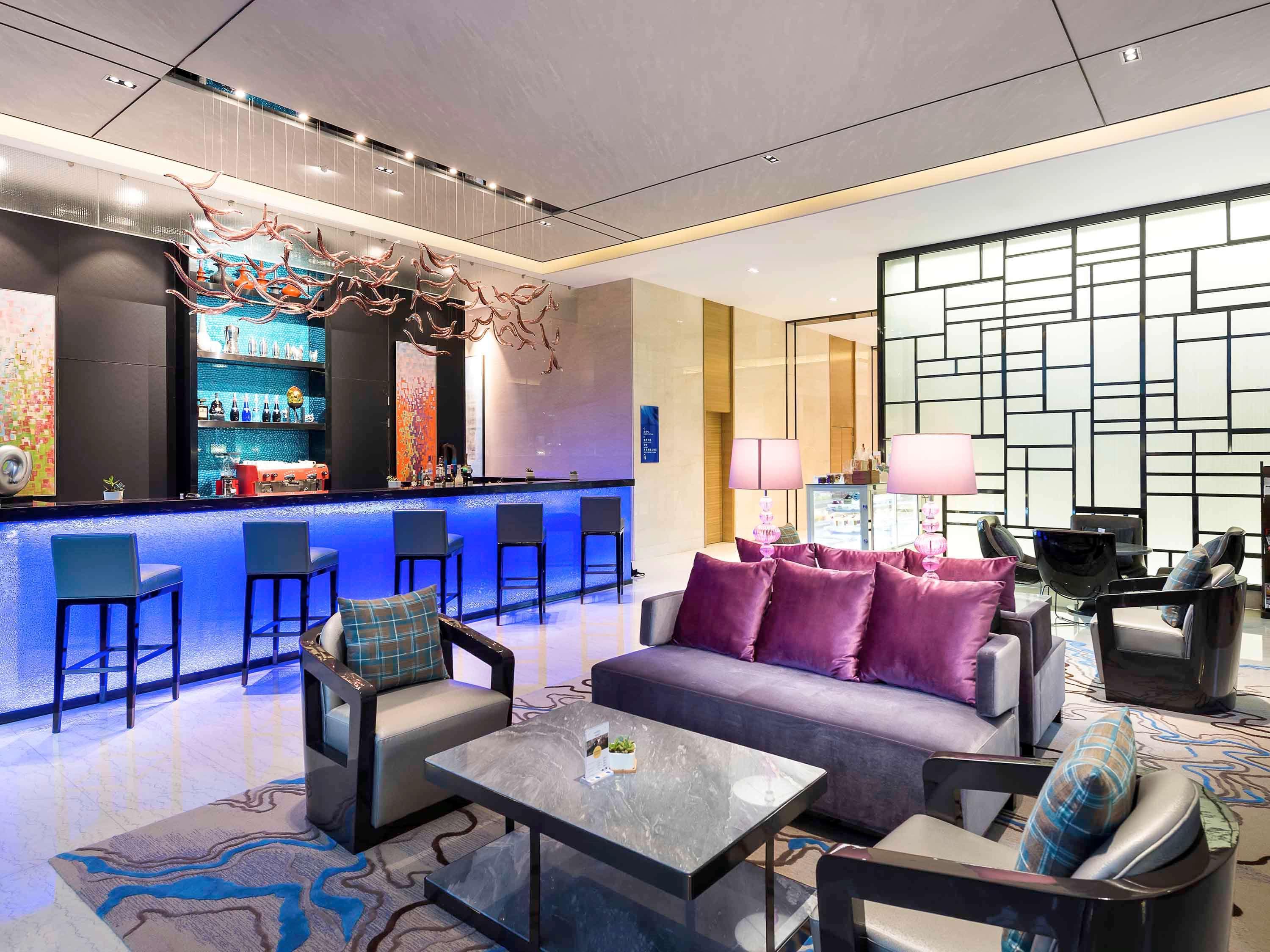 Novotel Ningbo East Exteriör bild