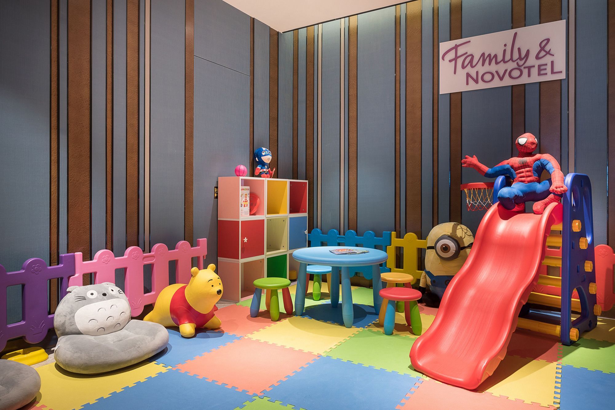 Novotel Ningbo East Exteriör bild